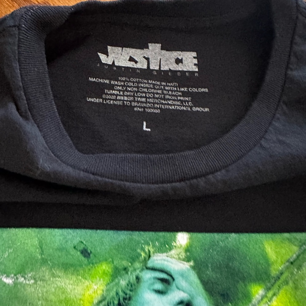 Justin Bieber Justice World Tour Concert T-Shirt Black Size Large - Picture 3 of 6
